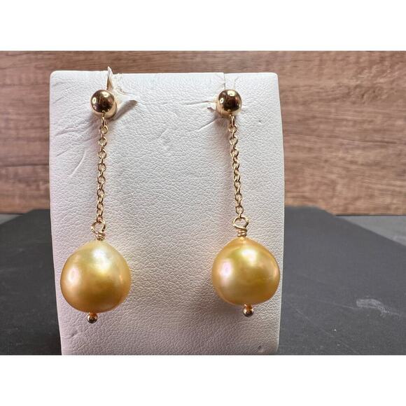 14k yellow gold South Seas Pearl dangle earrings - Picture 1 of 14
